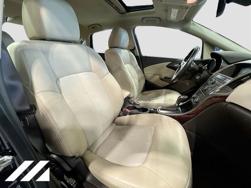 Used 2013 Buick Verano Convenience FWD image 28