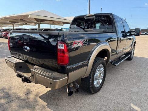 Used 2013 Ford F250 King Ranch w/ King Ranch w/Chrome Pkg AWD/4WD image 7