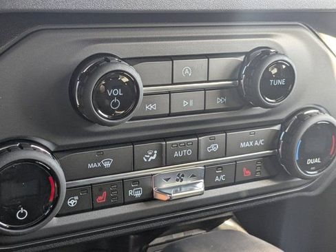 New 2025 Ford Bronco Outer Banks image 21