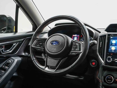 Used 2020 Subaru Crosstrek 2.0i Limited w/ Moonroof Package w/Navigation image 17