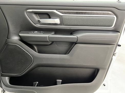 Used 2023 RAM 1500 Big Horn AWD/4WD image 30