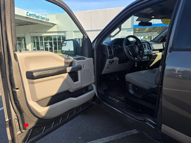 Used 2018 Ford F150 XLT AWD/4WD image 21