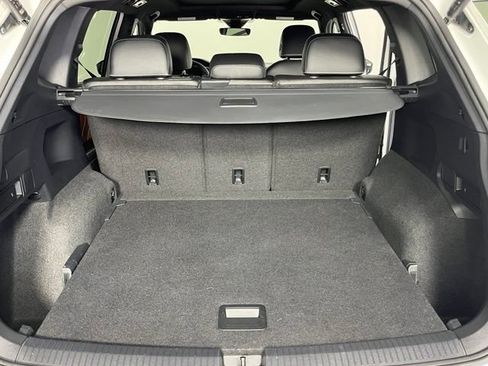 Used 2023 Volkswagen Tiguan SEL R-Line AWD/4WD image 28