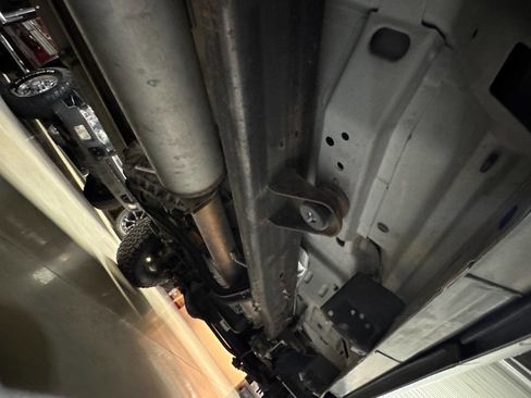 Used 2004 Ford F350 XL image 21