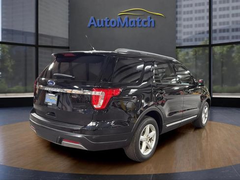 Used 2019 Ford Explorer XLT w/ Equipment Group 201A FWD image 10