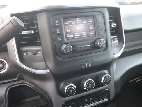 Used 2024 RAM 3500 SLT w/ Quick Order Package 2YG SLT AWD/4WD image 19