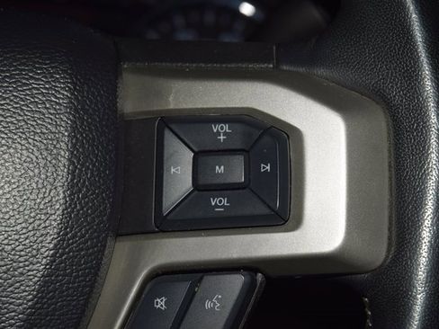 Used 2021 Ford F250 Lariat w/ Lariat Ultimate Package image 40