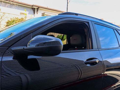 Used 2024 Chevrolet Trax RS image 12