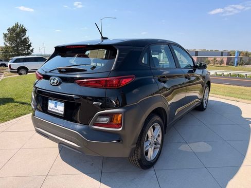 Used 2021 Hyundai Kona SE AWD/4WD image 9