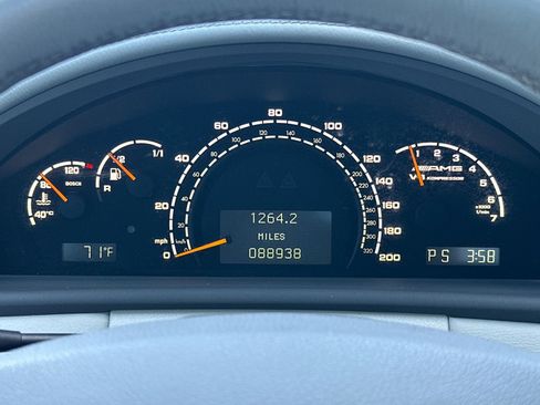 Used 2004 Mercedes-Benz CL 55 AMG image 25