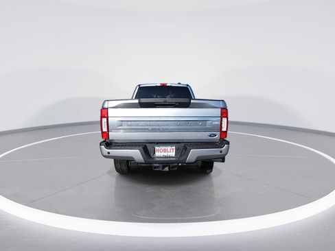 Used 2022 Ford F350 Platinum w/ FX4 Off-Road Package image 7