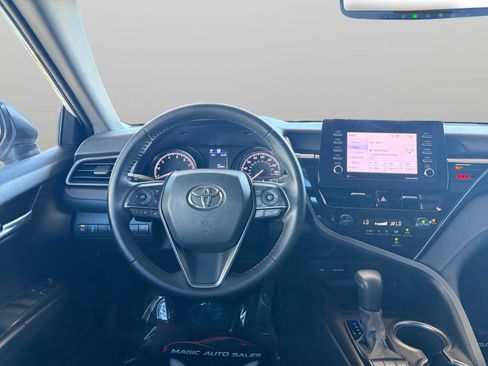 Used 2022 Toyota Camry SE w/ Convenience Package FWD image 26