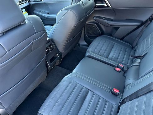 New 2026 Mitsubishi Outlander AWD image 12