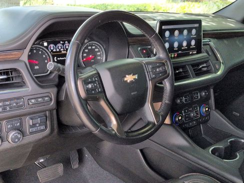 Used 2021 Chevrolet Tahoe High Country w/ Premium Package AWD/4WD image 10