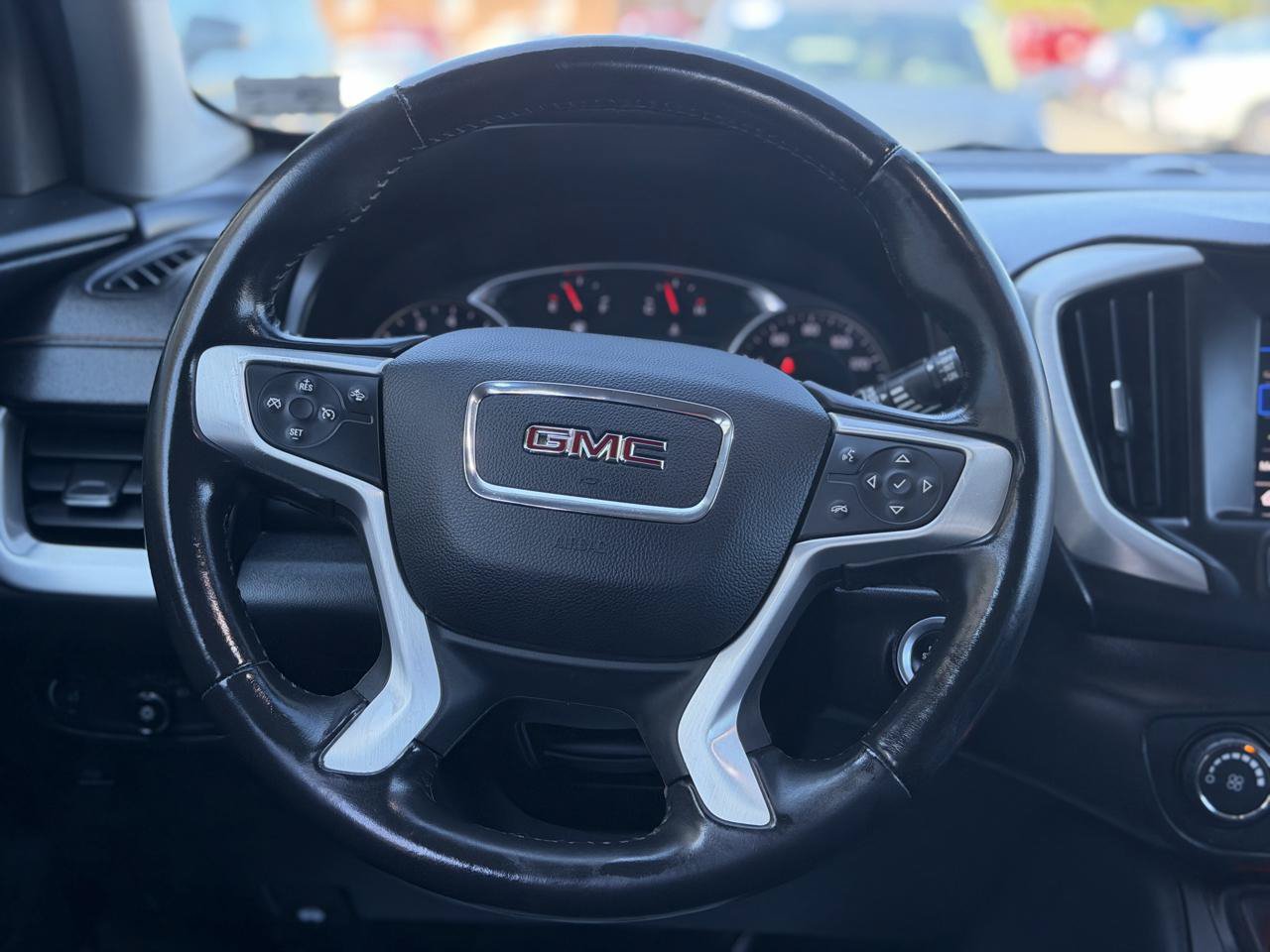 Used 2021 GMC Terrain SLE w/ Elevation Edition AWD/4WD image 14