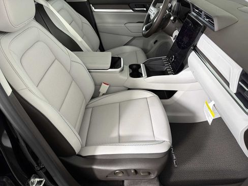 New 2026 GMC Terrain Denali AWD/4WD image 11