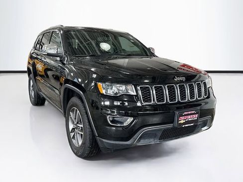 Used 2020 Jeep Grand Cherokee Limited AWD/4WD image 3