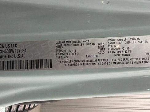 Used 2024 Jeep Wrangler Unlimited image 37