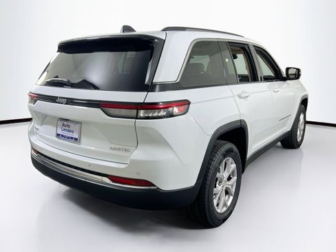 Used 2022 Jeep Grand Cherokee Limited image 5