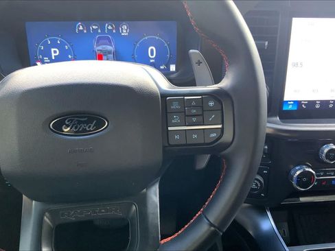 Used 2025 Ford F150 Raptor AWD/4WD image 25