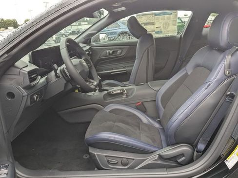 New 2025 Ford Mustang Dark Horse image 19