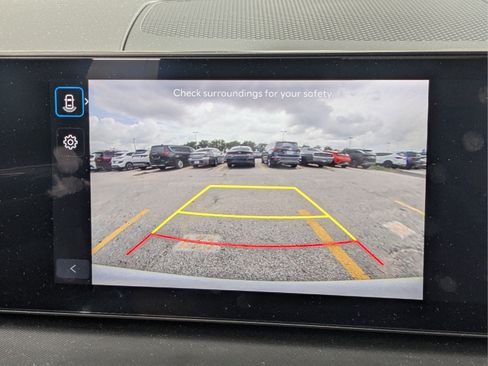 Certified 2024 Hyundai Santa Fe SE FWD image 21