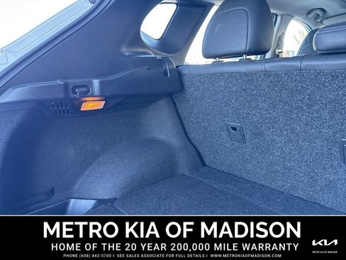 Used 2017 Nissan Rogue Sport SL w/ SL Premium Package image 29