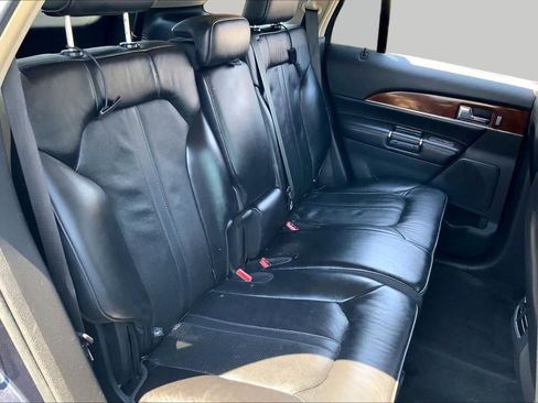 Used 2013 Lincoln MKX AWD image 19