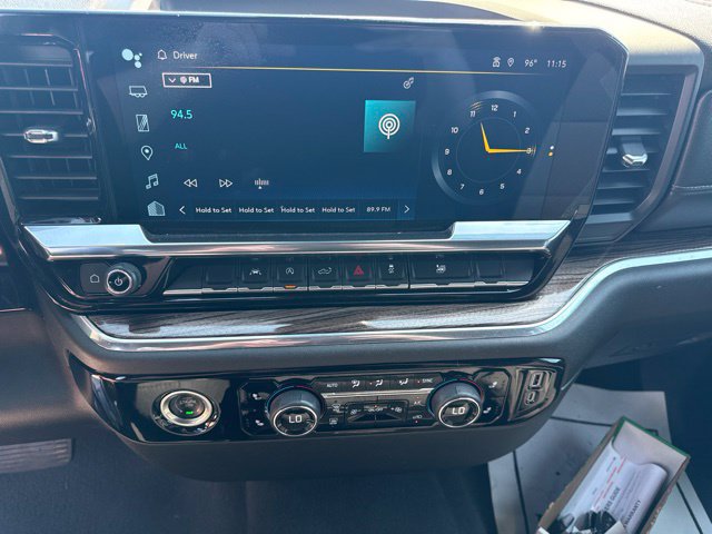 Used 2023 Chevrolet Silverado 1500 LT AWD/4WD image 14