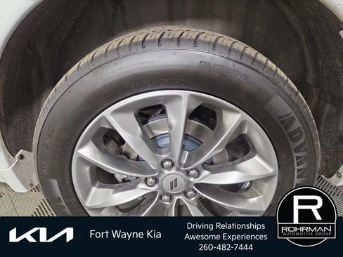 Used 2022 Dodge Durango SXT w/ Trailer Tow Group IV AWD/4WD image 12