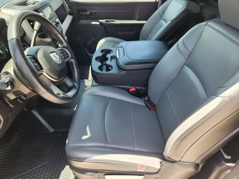 Used 2021 RAM 4500 Tradesman RWD image 14