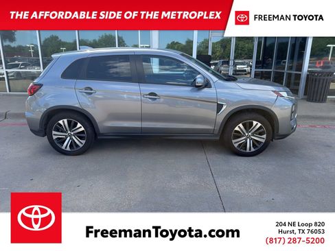 Used 2020 Mitsubishi Outlander Sport AWD image 1