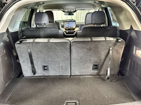 New 2026 Ford Explorer Active w/ Active Comfort Package RWD image 29