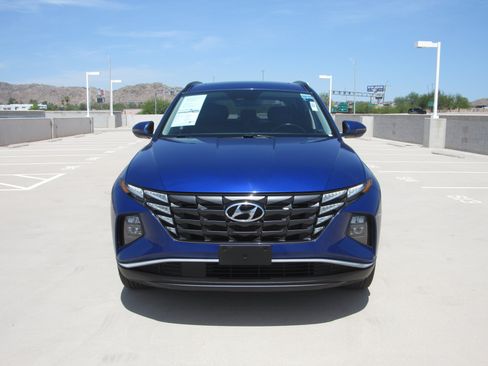 Used 2024 Hyundai Tucson SEL w/ Convenience Package FWD image 3