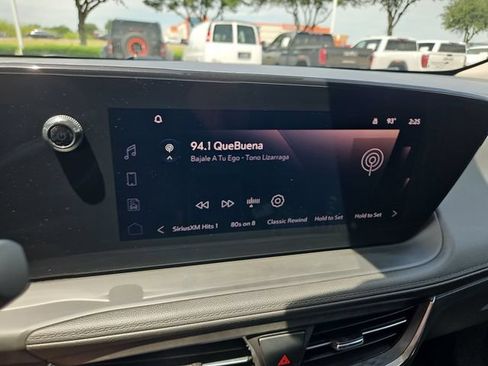 Used 2025 Buick Encore GX Preferred FWD image 13