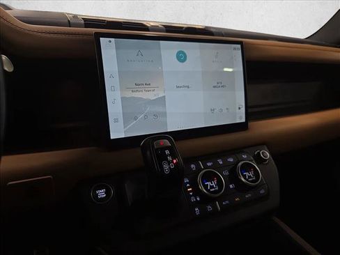 Used 2023 Land Rover Defender 110 X AWD/4WD image 19