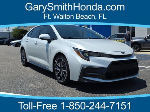 Used 2022 Toyota Corolla SE FWD image 1