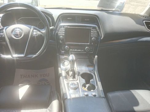 Used 2021 Nissan Maxima Platinum image 9