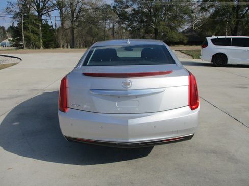 Used 2014 Cadillac XTS image 32