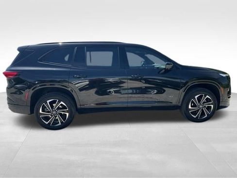 Used 2025 Buick Enclave Sport Touring w/ Super Cruise Package AWD/4WD image 8