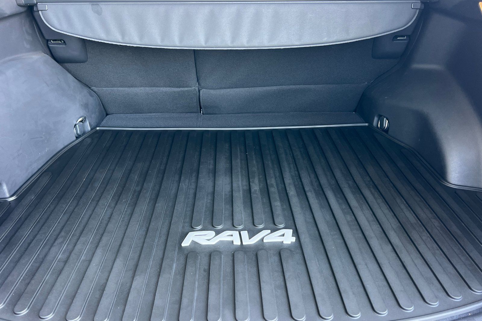 Certified 2021 Toyota RAV4 Limited AWD/4WD image 15