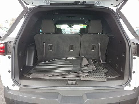 Certified 2023 Chevrolet Traverse LT image 31