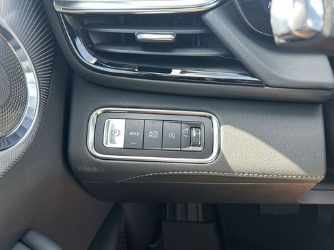 New 2026 Buick Enclave Avenir w/ Super Cruise Package image 19