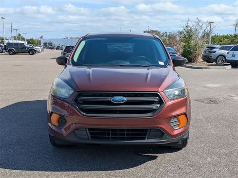 Used 2018 Ford Escape S image 8