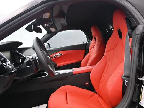 Used 2025 BMW Z4 M40i w/ Premium Package RWD image 12