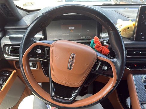 Used 2021 Lincoln Aviator Black Label AWD/4WD image 4