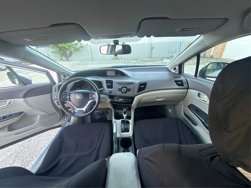 Used 2012 Honda Civic Hybrid Sedan image 23