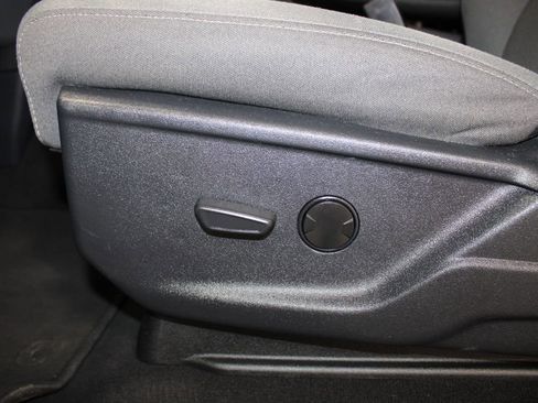 Used 2024 Ford F250 XLT image 26