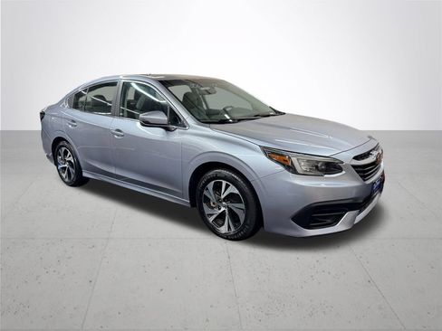 Used 2022 Subaru Legacy Premium AWD/4WD image 9