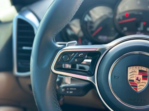 Used 2015 Porsche Cayenne Diesel image 39